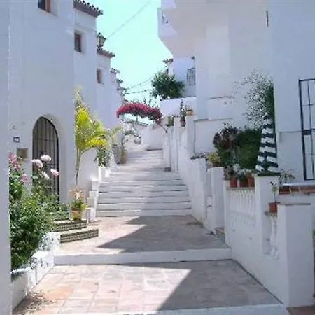Casa Helenna Holiday home *