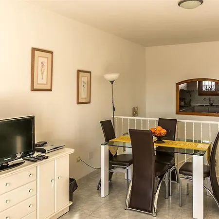 Casa Helenna Holiday home *
